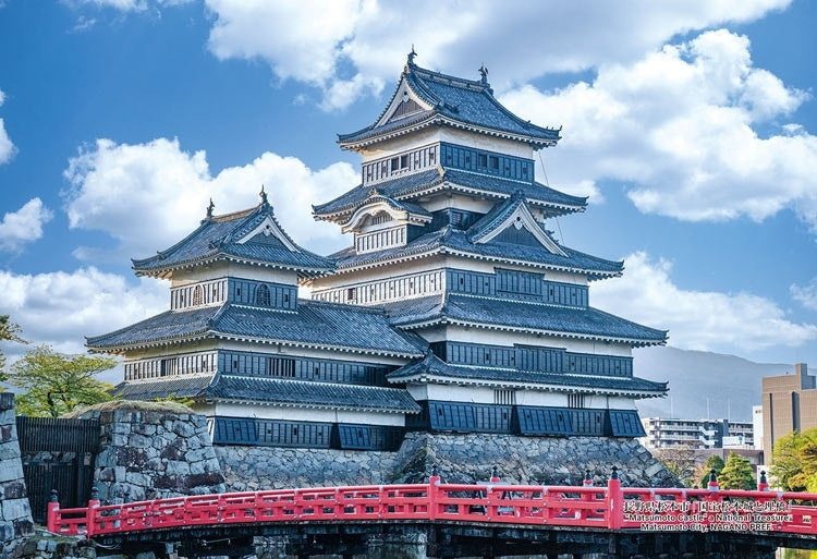 日本風景 - 長野縣松本市松本城 300塊 (26×38cm)