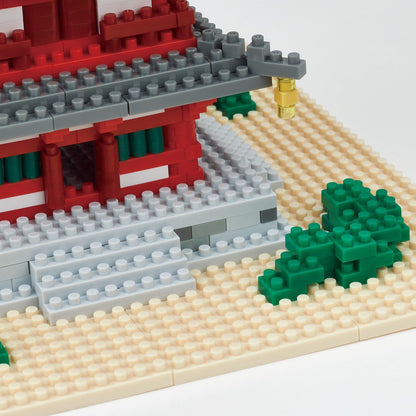 Nanoblock - 五重塔 Deluxe (15.2×15.2×30.5cm)