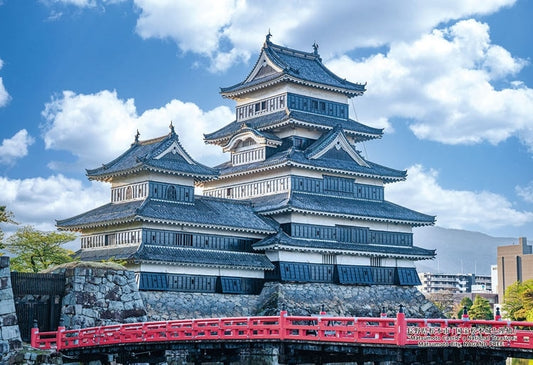 日本風景 -  長野縣松本市松本城 300塊 (26×38cm)