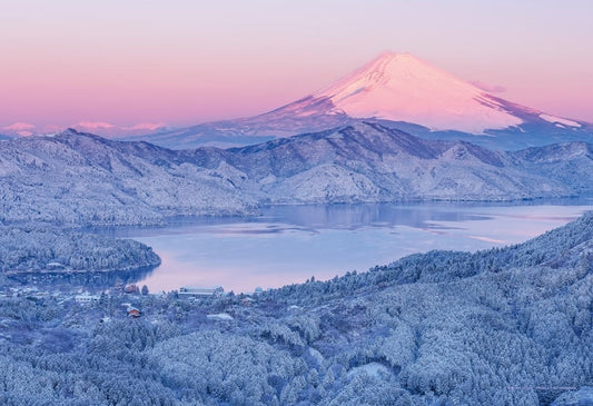 日本風景 - 日出時白雪皚皚的富士山 300塊 (26×38cm)